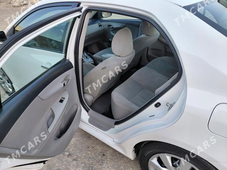 Toyota Corolla 2011 - 155 000 TMT - Aşgabat - img 4