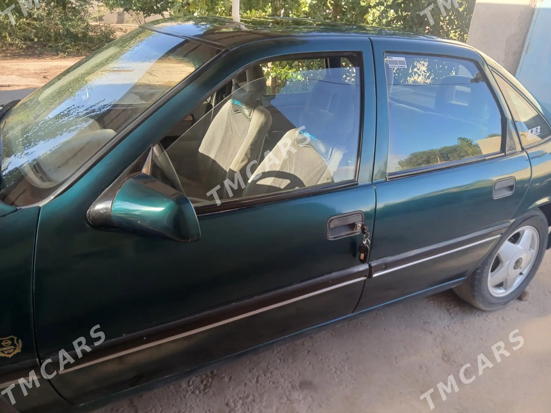 Opel Vectra 1995 - 45 000 TMT - Губадаг - img 7