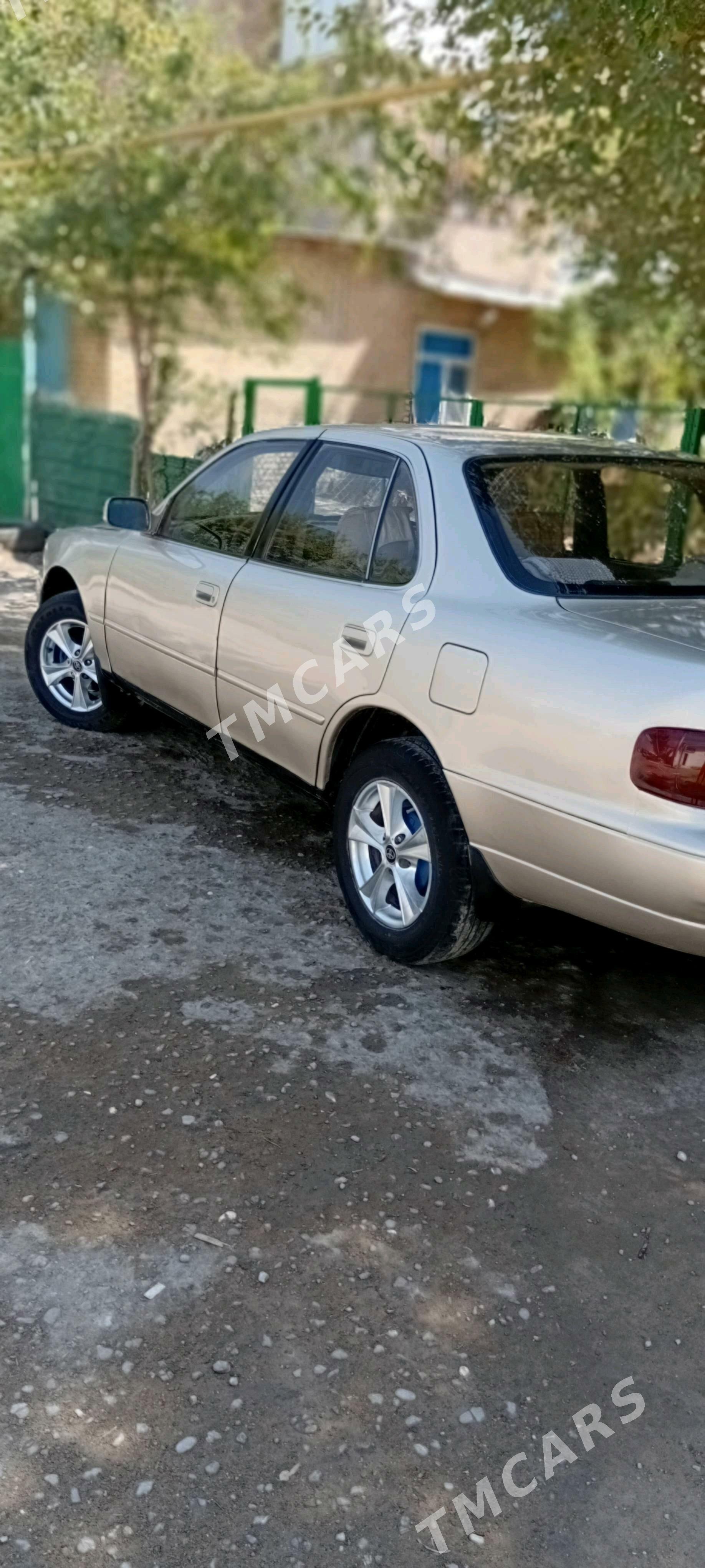 Toyota Camry 1994 - 80 000 TMT - Türkmenabat - img 6
