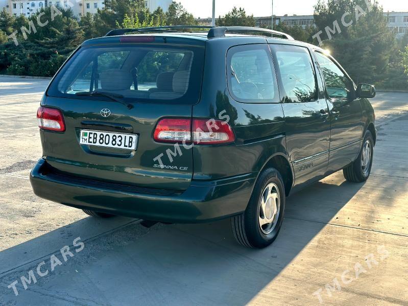 Toyota Sienna 2002 - 170 000 TMT - Türkmenabat - img 2