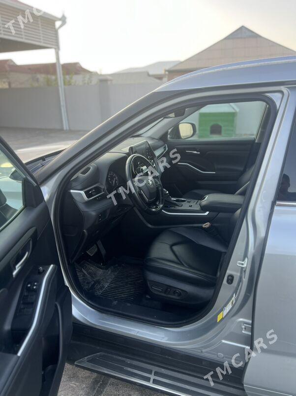 Toyota Highlander 2020 - 510 000 TMT - Мары - img 5