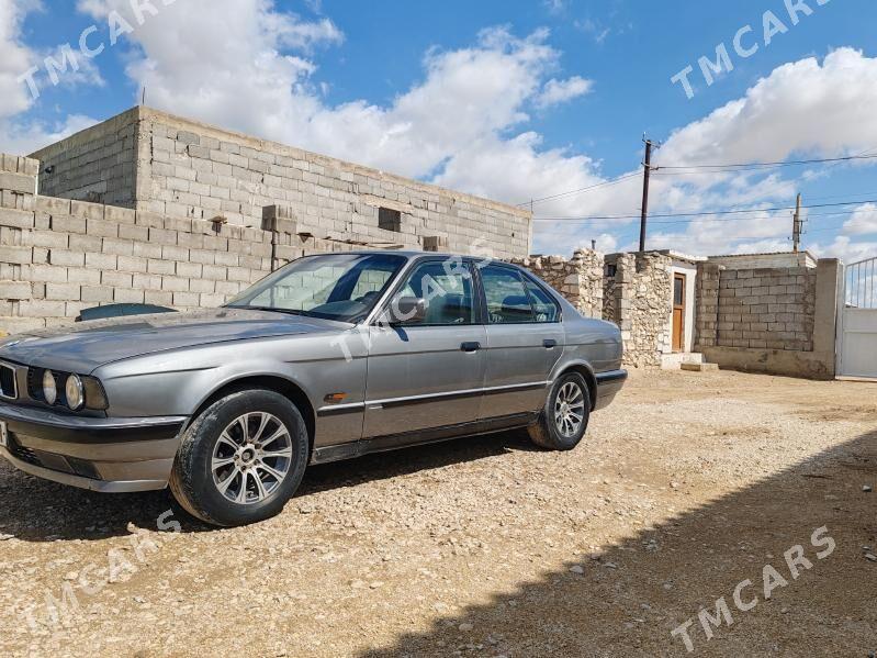 BMW 535 1992 - 35 000 TMT - Джебел - img 4