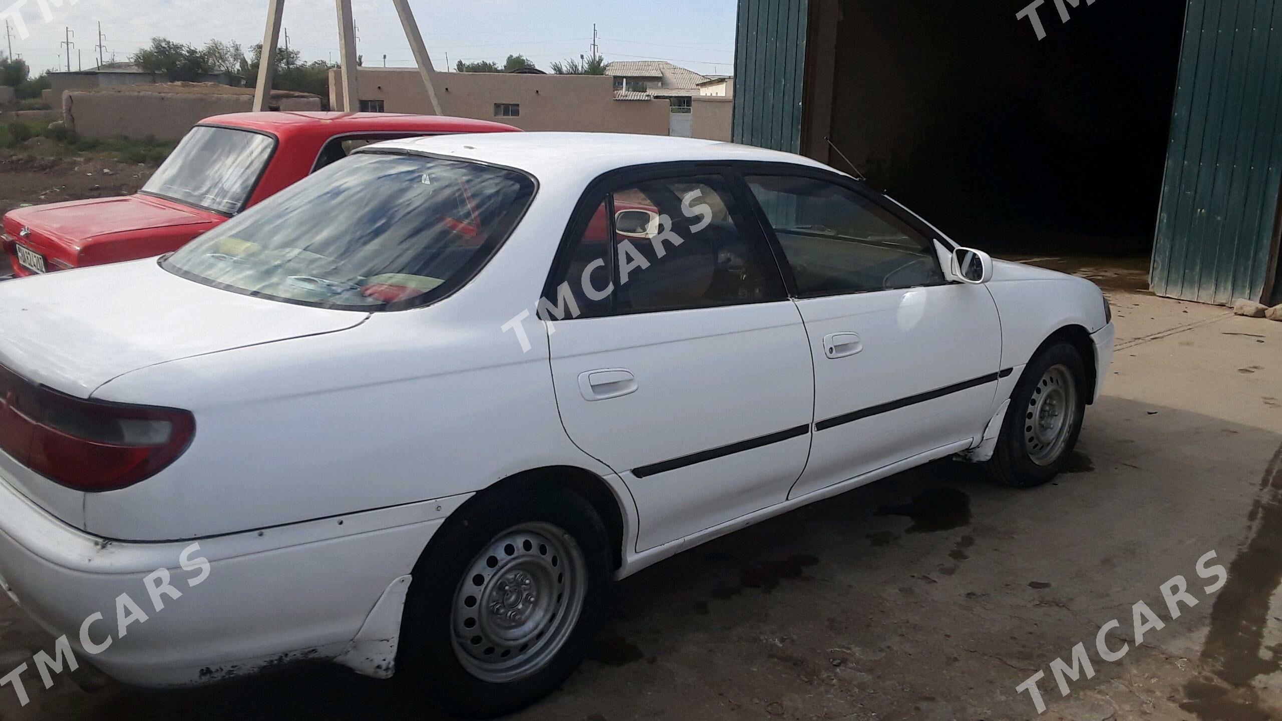 Toyota Carina 1994 - 36 000 TMT - Boldumsaz - img 2