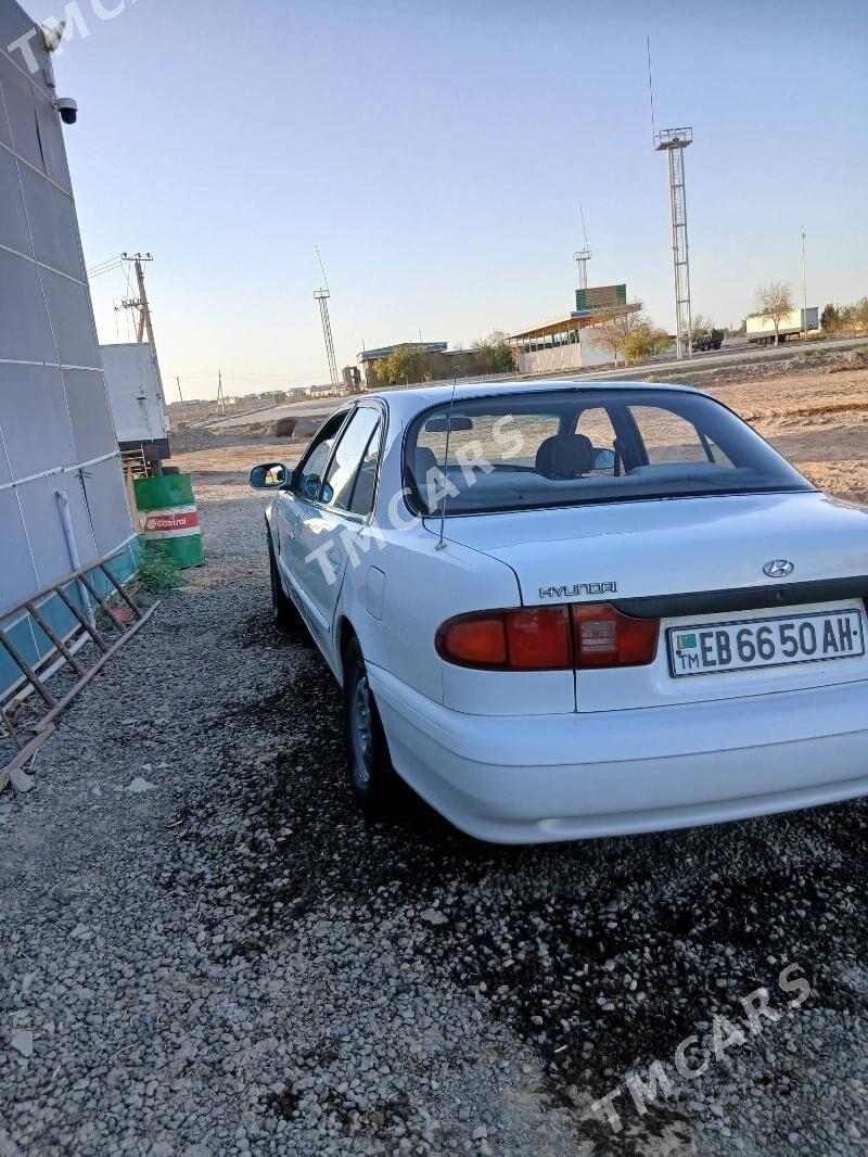 Hyundai Sonata 1994 - 28 000 TMT - Теджен - img 6
