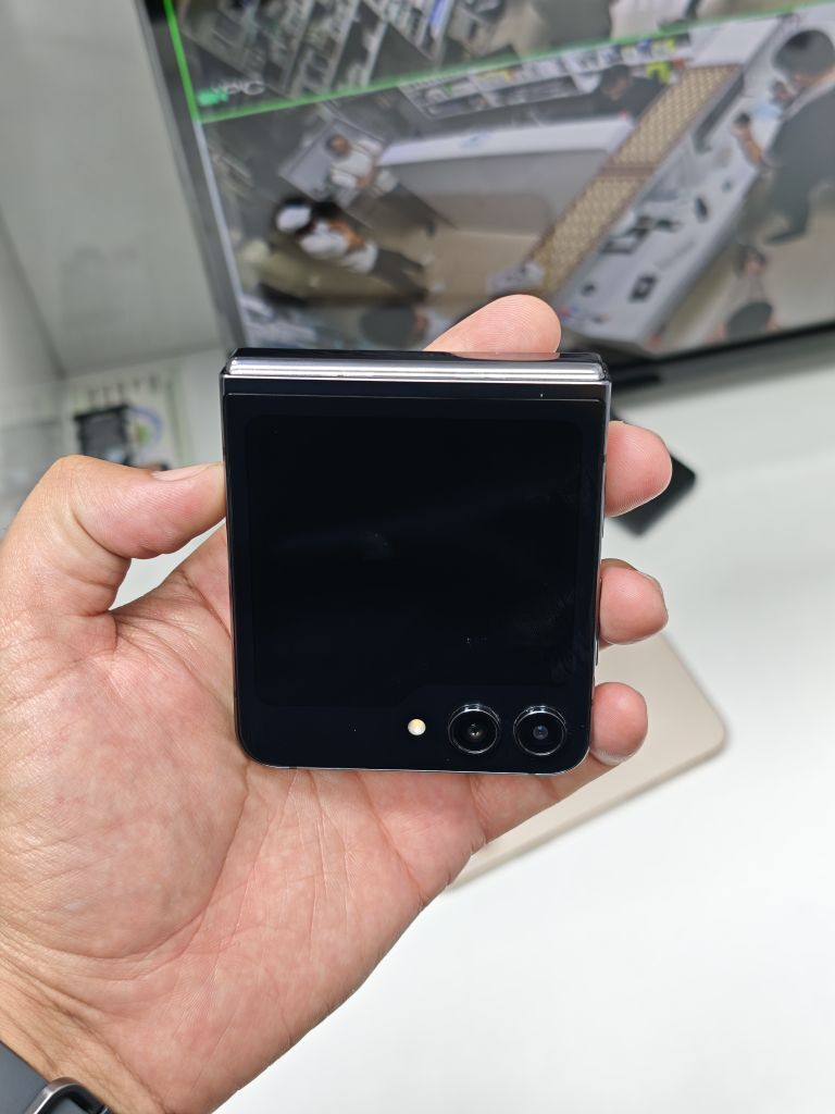 Samsung Z flip 5 12/256gb - Ашхабад - img 2
