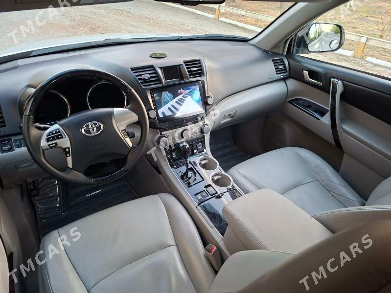 Toyota Highlander 2011 - 350 000 TMT - Türkmenabat - img 3