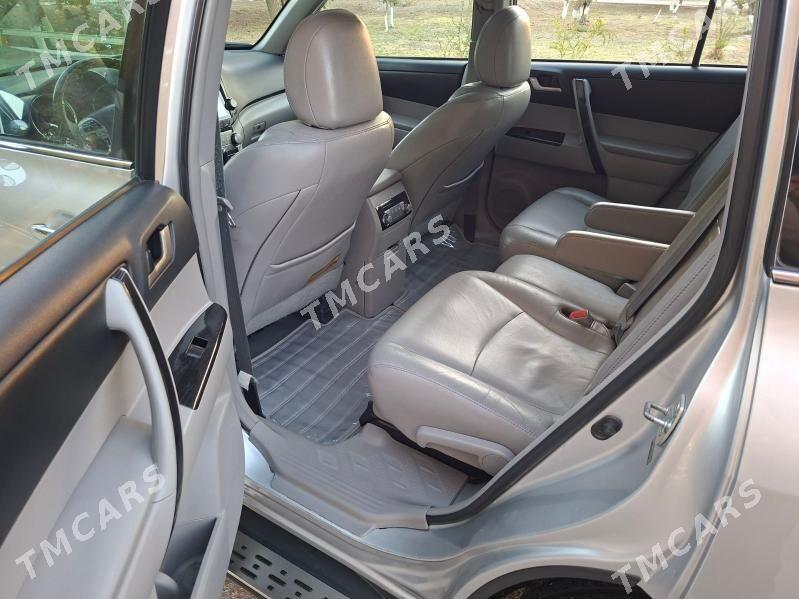 Toyota Highlander 2011 - 350 000 TMT - Türkmenabat - img 2