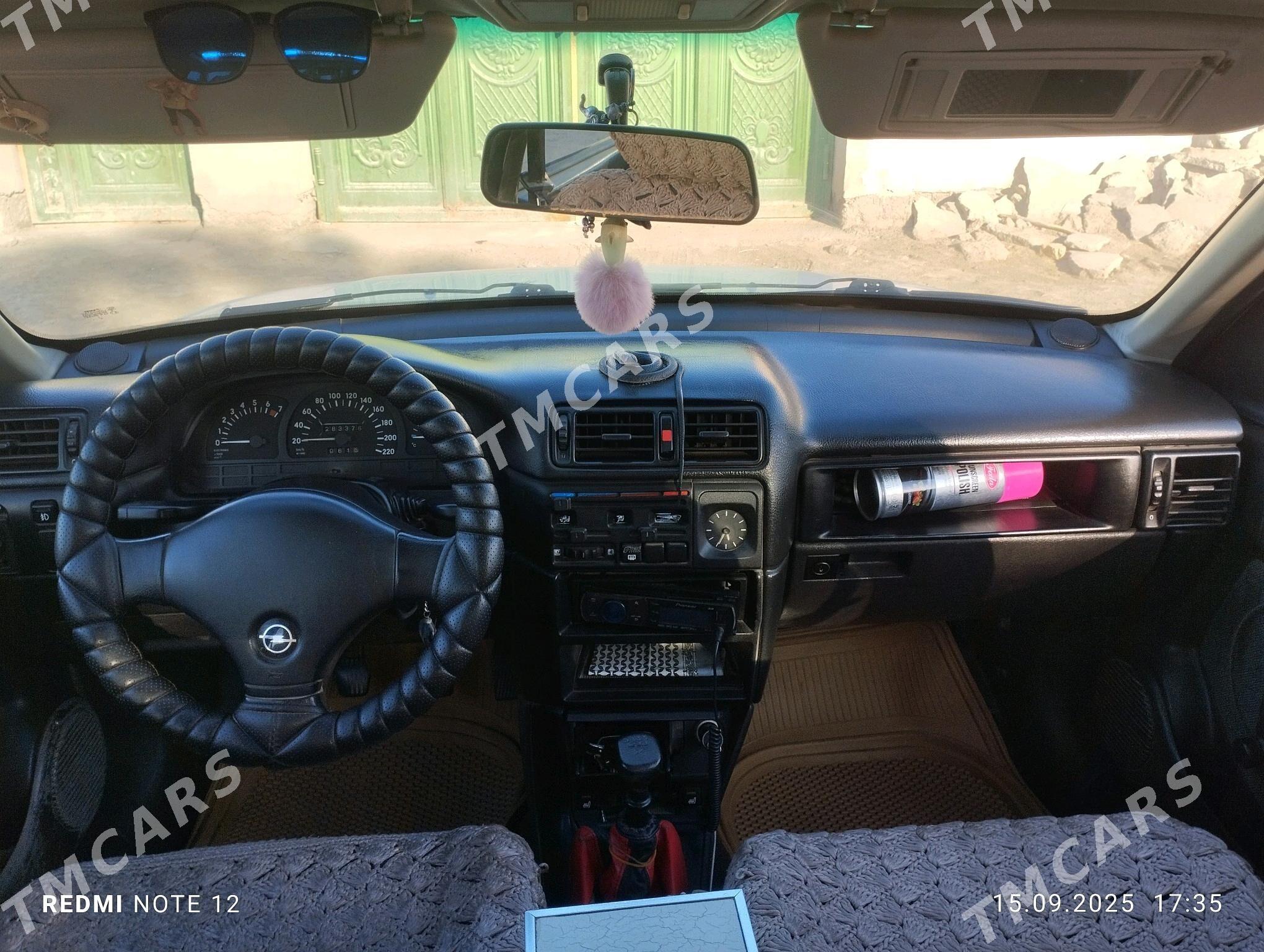 Opel Vectra 1992 - 32 000 TMT - Кёнеургенч - img 3