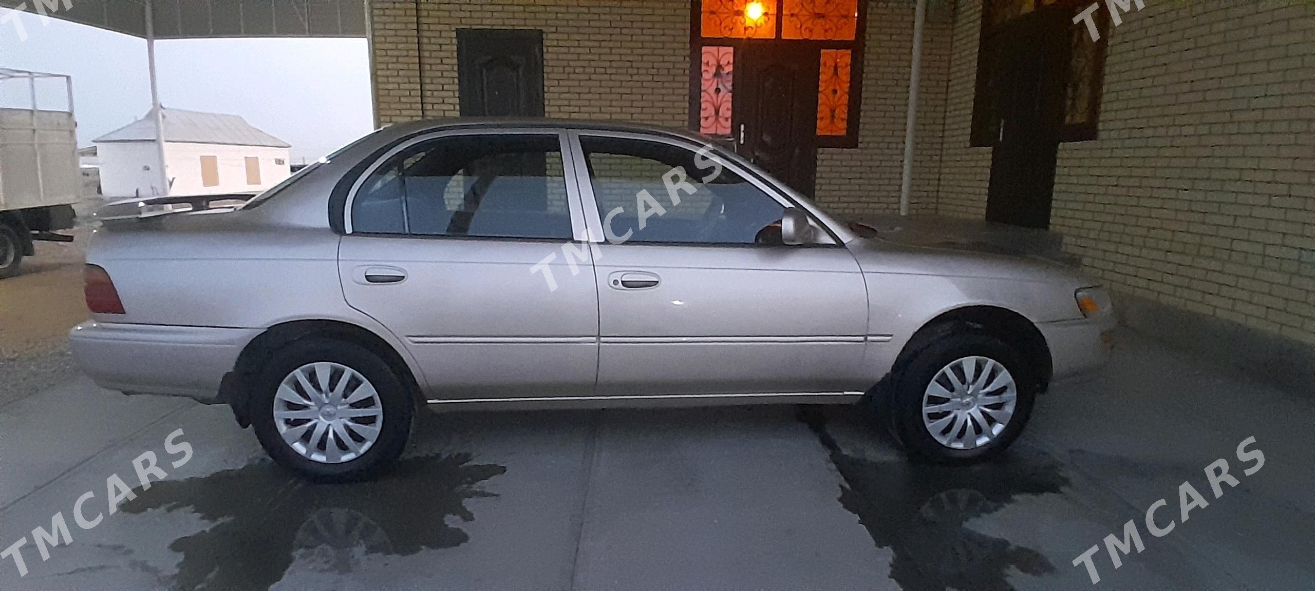 Toyota Corolla 1994 - 70 000 TMT - Мары - img 7
