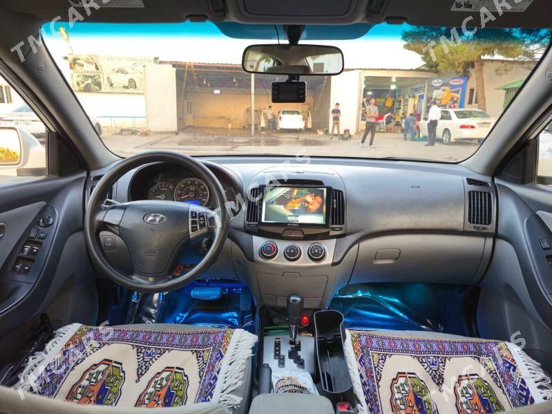 Hyundai Elantra 2010 - 145 000 TMT - Кëши - img 6