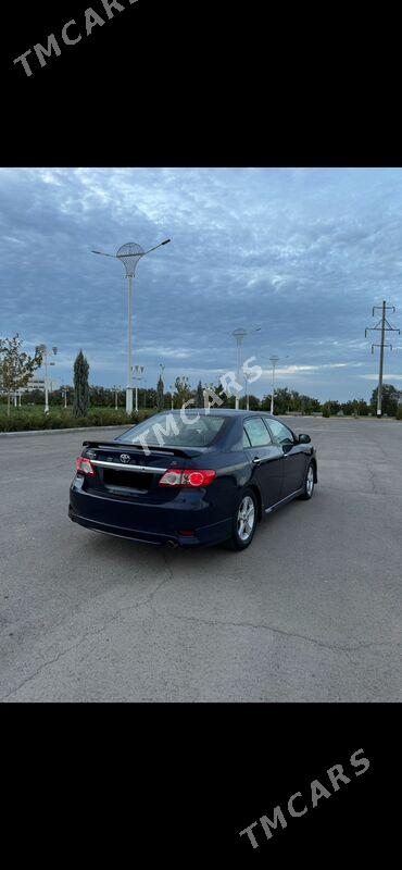 Toyota Corolla 2011 - 170 000 TMT - Дашогуз - img 3