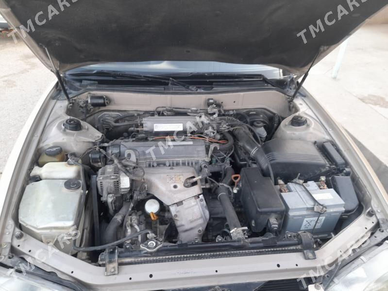 Toyota Camry 1992 - 105 000 TMT - Çärjew - img 4