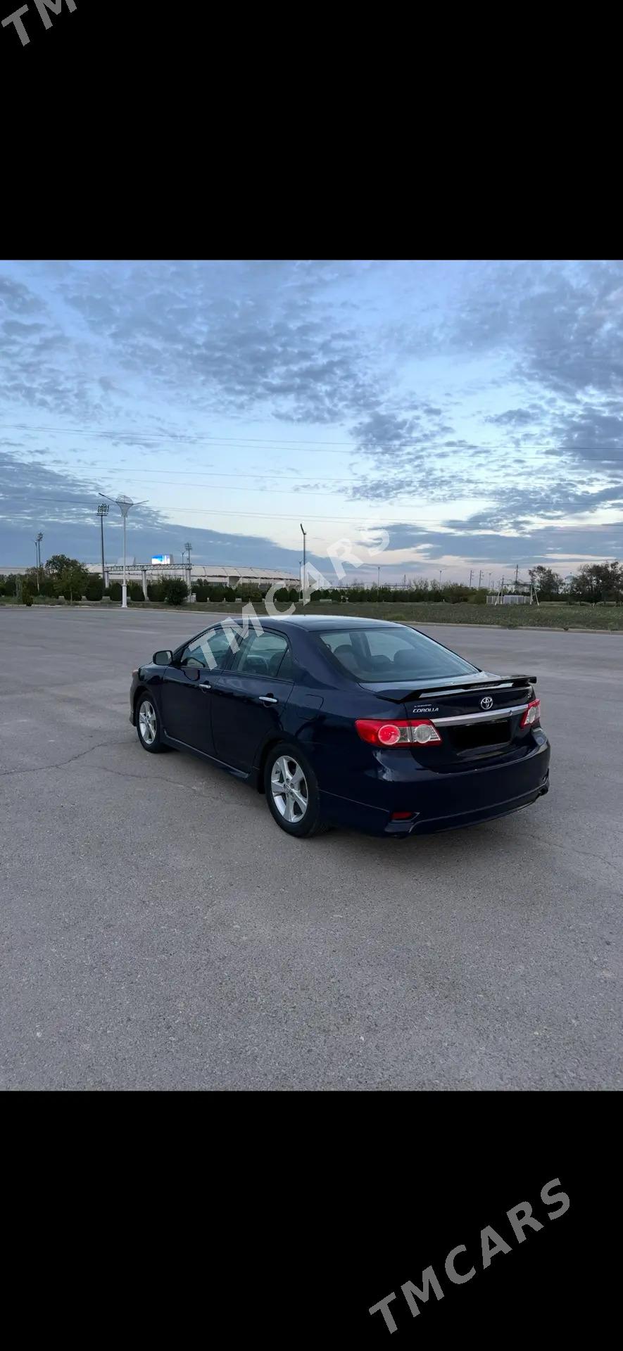 Toyota Corolla 2011 - 170 000 TMT - Дашогуз - img 4