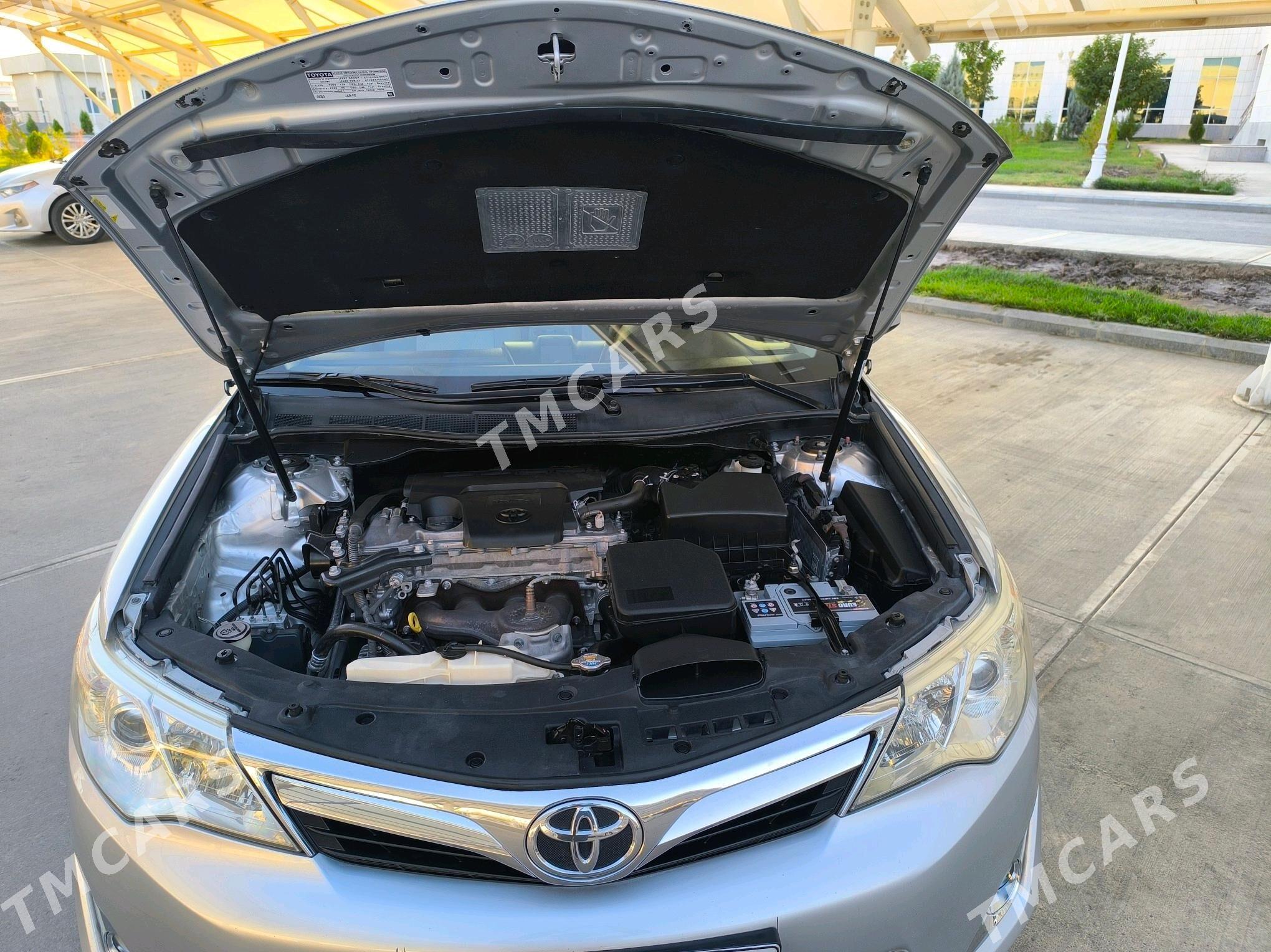 Toyota Camry 2014 - 243 000 TMT - Дашогуз - img 7
