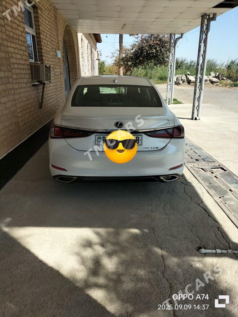 Lexus ES 350 2019 - 590 000 TMT - Чарджоу - img 3