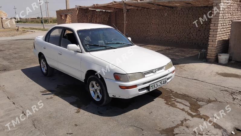 Toyota Corolla 1994 - 55 000 TMT - Бабадайхан - img 3