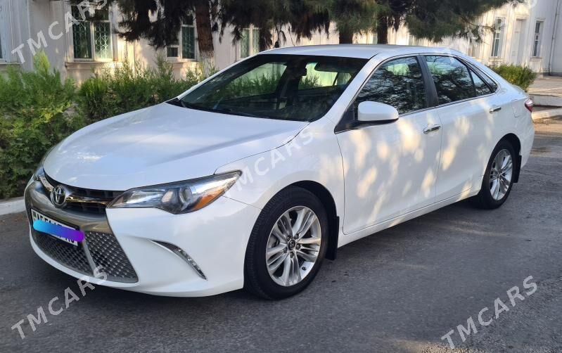 Toyota Camry 2017 - 310 000 TMT - Кëши - img 7