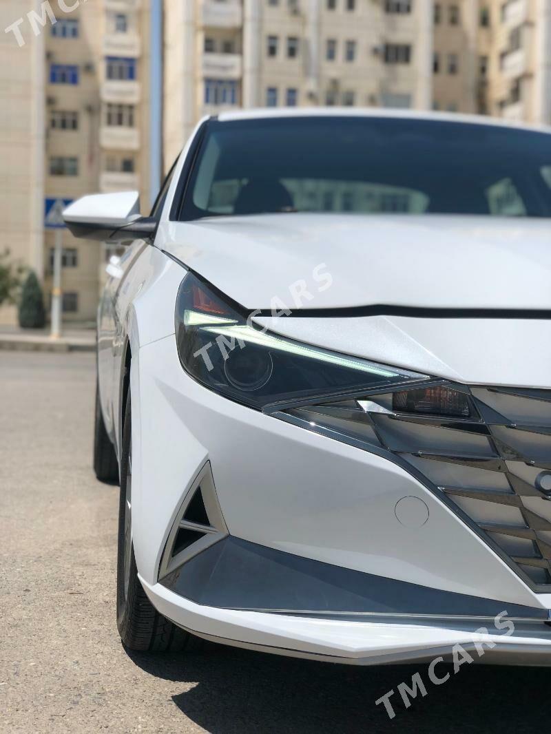 Hyundai Elantra 2021 - 240 000 TMT - Aşgabat - img 3