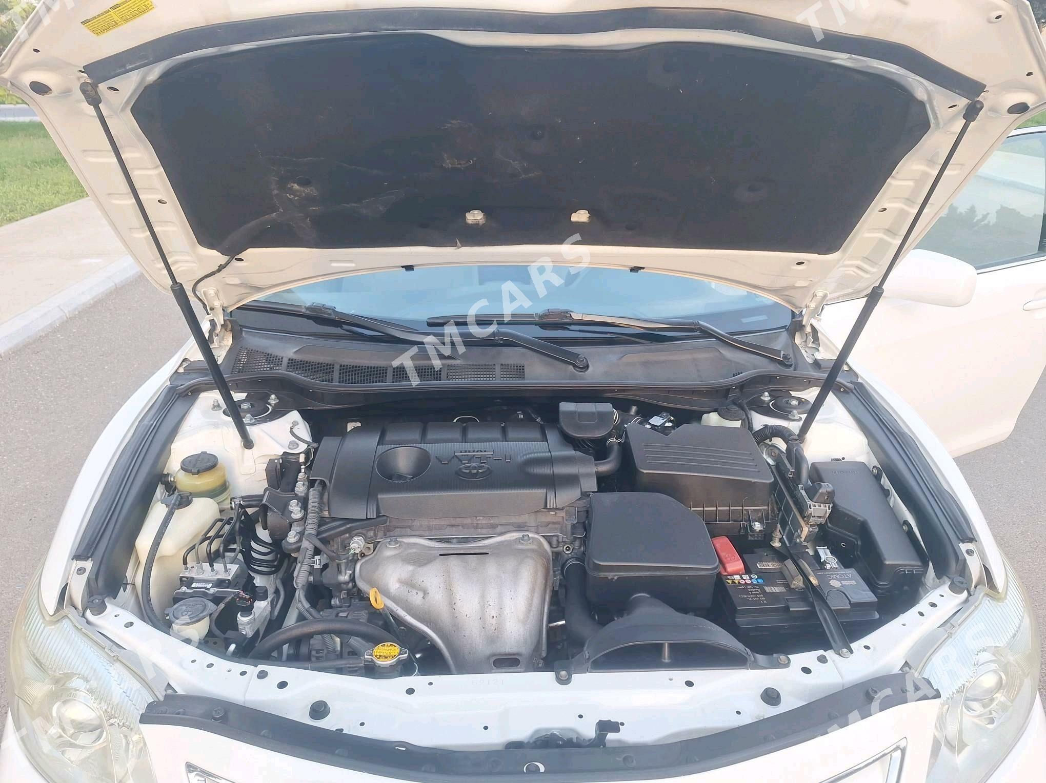 Toyota Camry 2011 - 243 000 TMT - Ашхабад - img 8