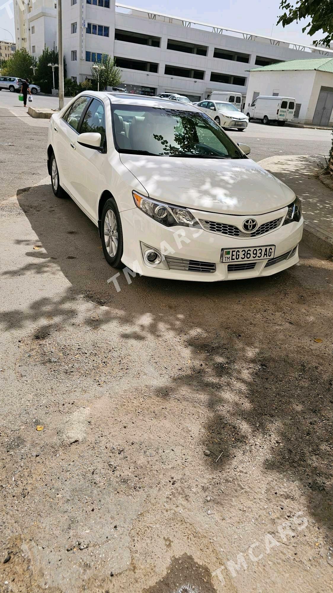 Toyota Camry 2013 - 200 000 TMT - Бедев - img 3