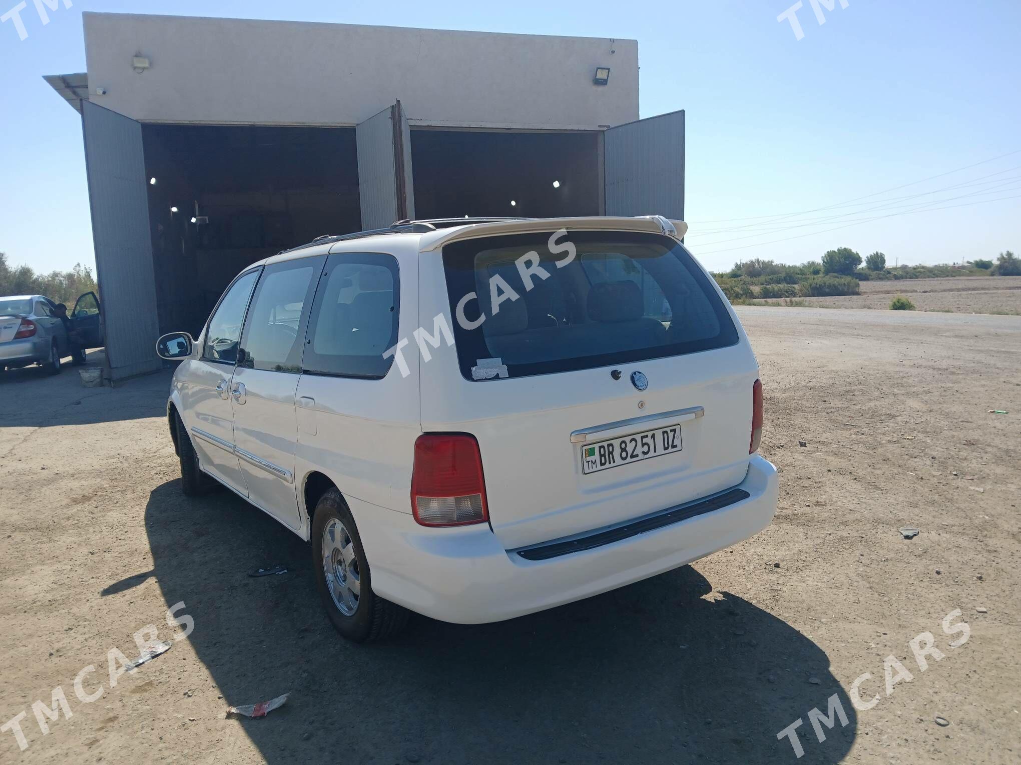 Kia Carnival 2002 - 48 000 TMT - Шабатский этрап - img 4
