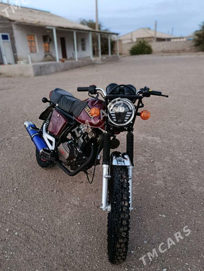 Fekon FK200-14G 2015 - 18 000 TMT - Гумдаг - img 6