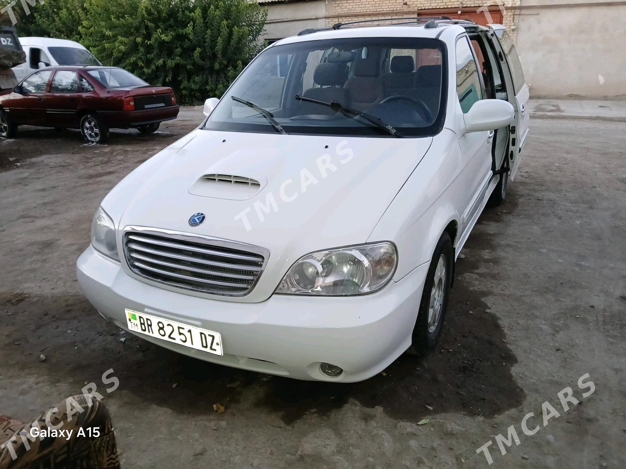 Kia Carnival 2002 - 48 000 TMT - Шабатский этрап - img 7