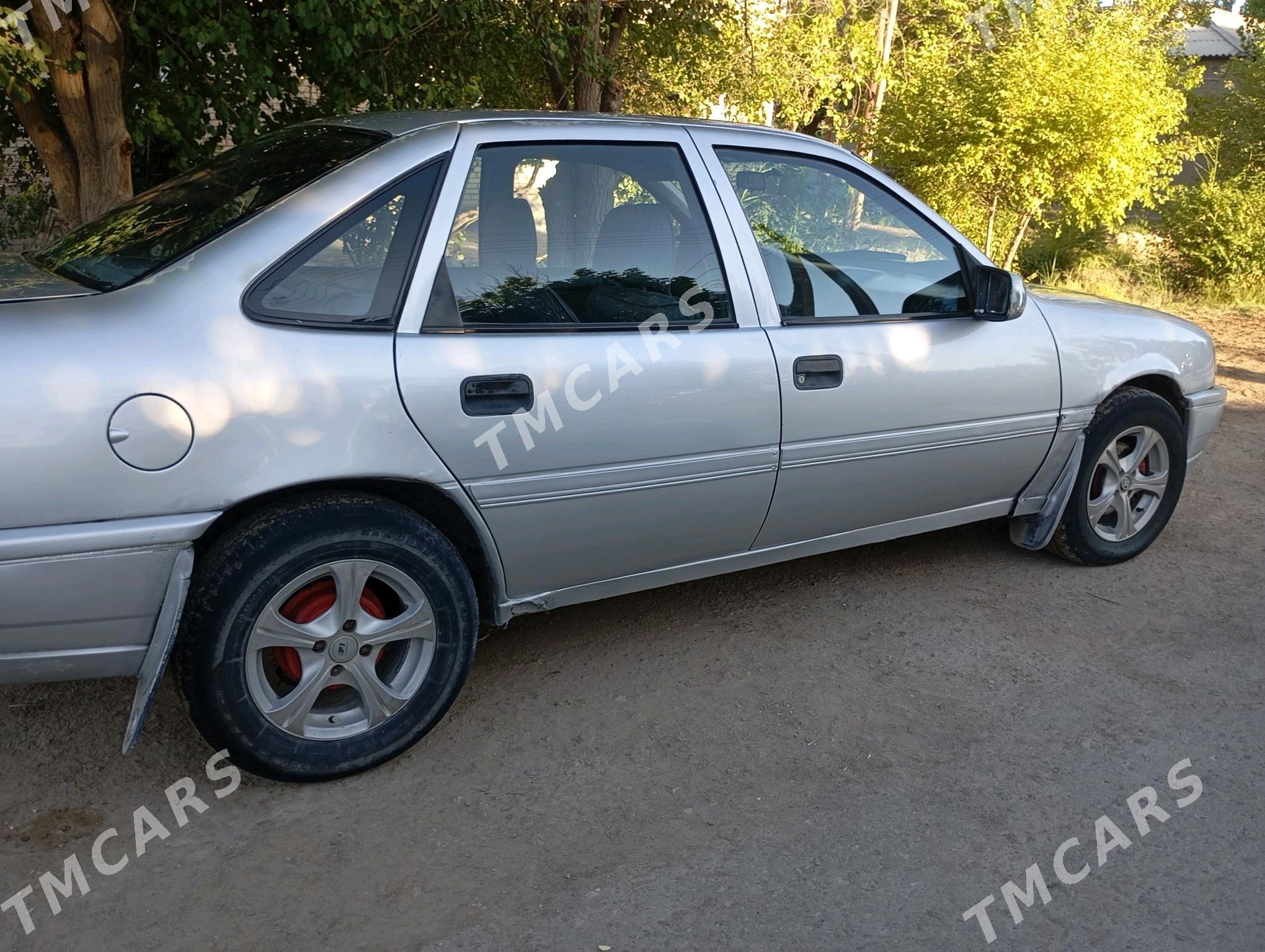 Opel Vectra 1991 - 25 000 TMT - Дарганата - img 10