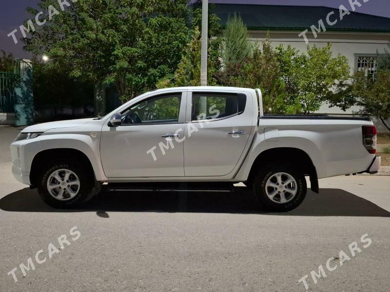 Mitsubishi L200 2020 - 305 000 TMT - Aşgabat - img 3