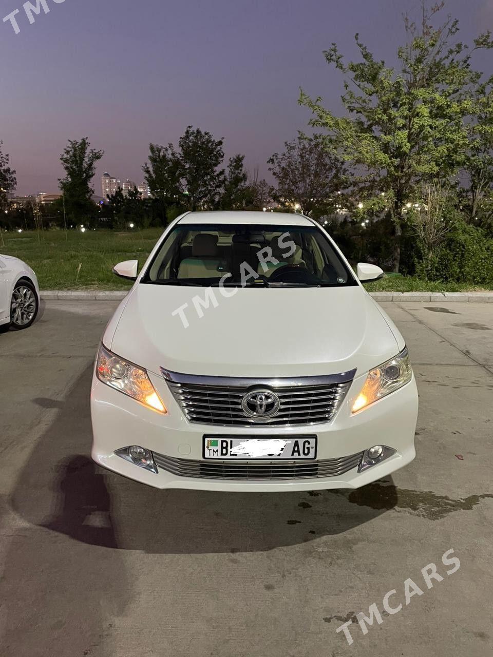 Toyota Camry 2014 - 315 000 TMT - Ашхабад - img 2