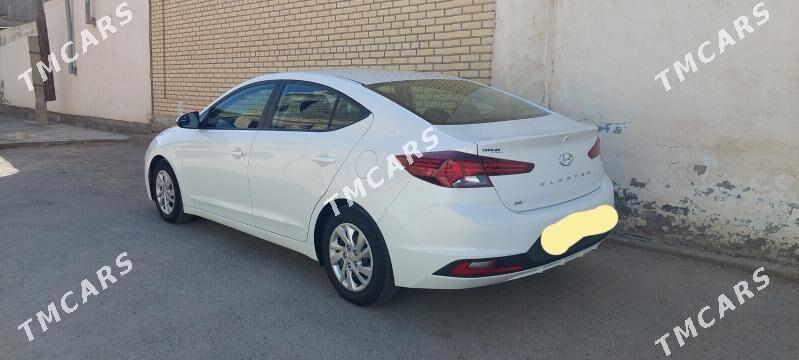 Hyundai Elantra 2020 - 210 000 TMT - Мары - img 3