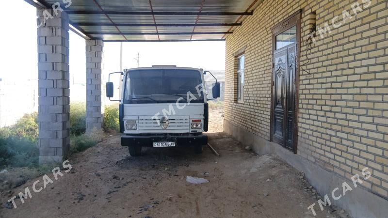 Mitsubishi Canter 1995 - 100 000 TMT - Ýaşlyk - img 4