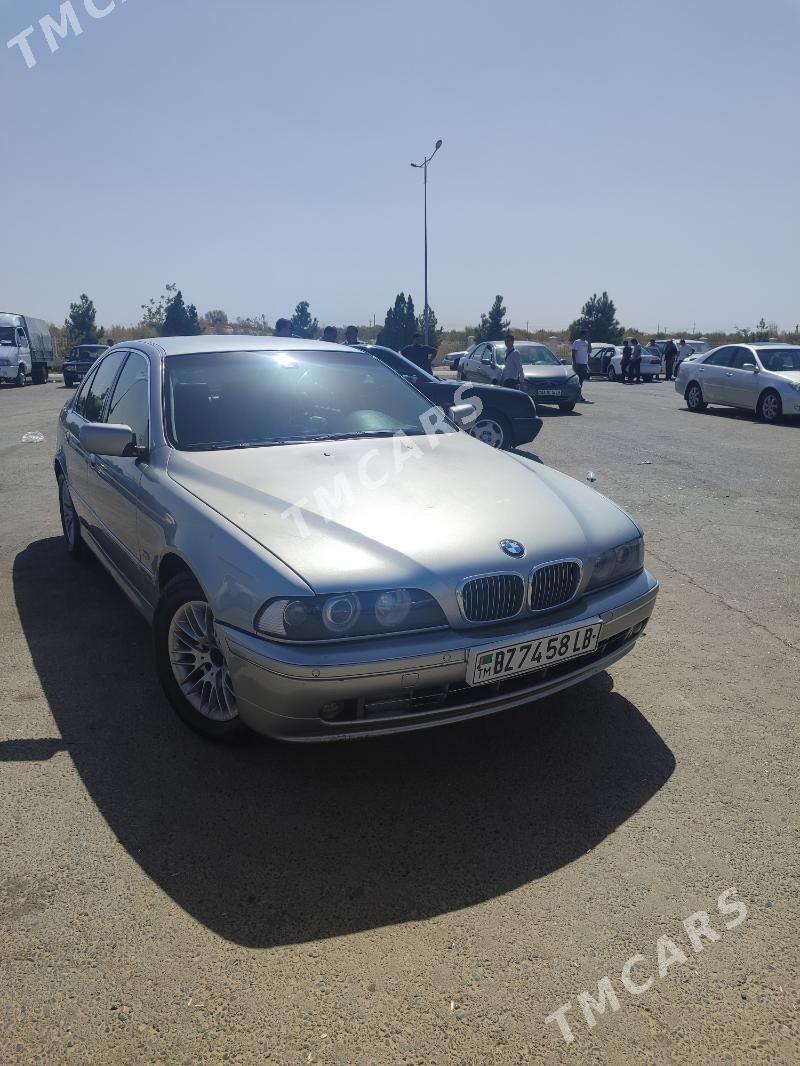 BMW 530 2002 - 130 000 TMT - Туркменабат - img 8