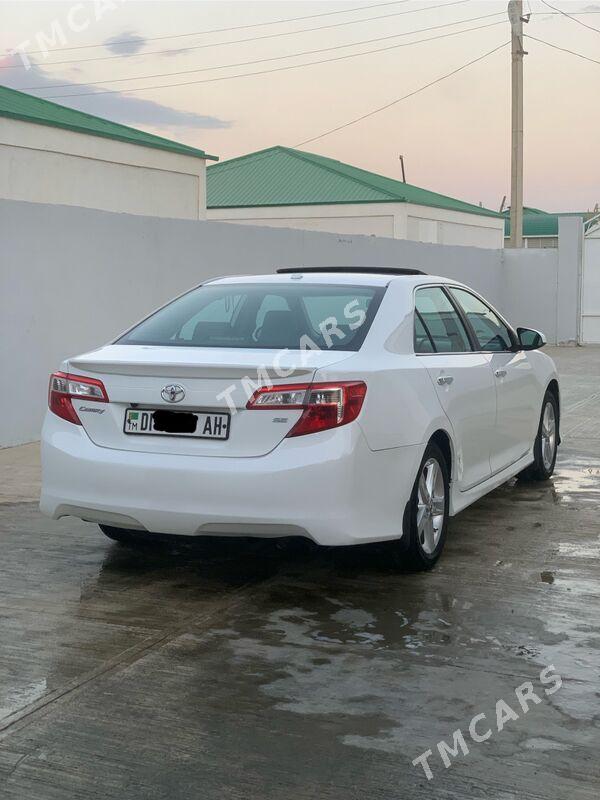 Toyota Camry 2012 - 235 000 TMT - Гёкдепе - img 4