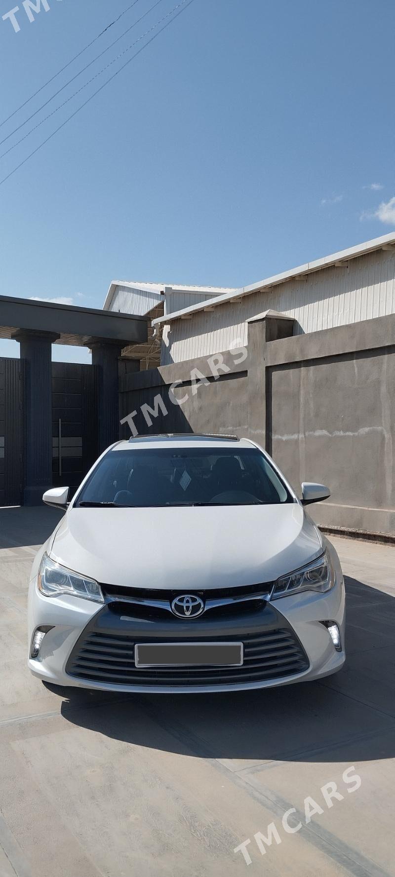Toyota Camry 2015 - 300 000 TMT - Мары - img 2