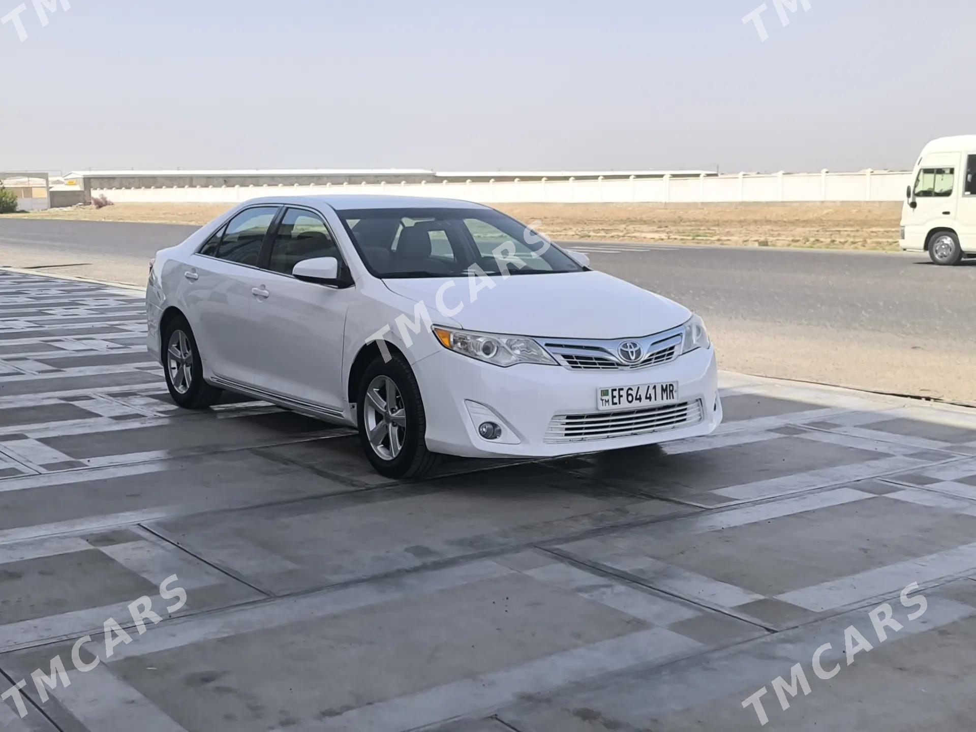 Toyota Camry 2012 - 197 000 TMT - Мары - img 3