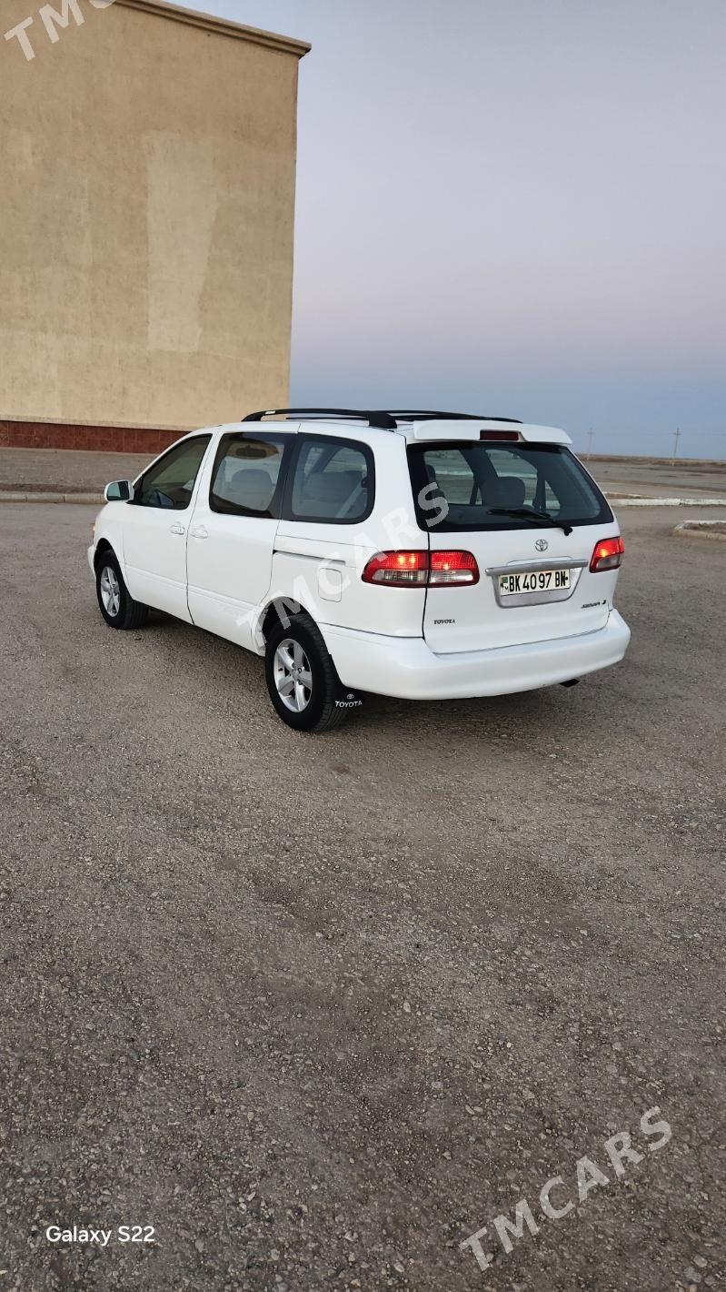 Toyota Sienna 2002 - 145 000 TMT - Gumdag - img 7