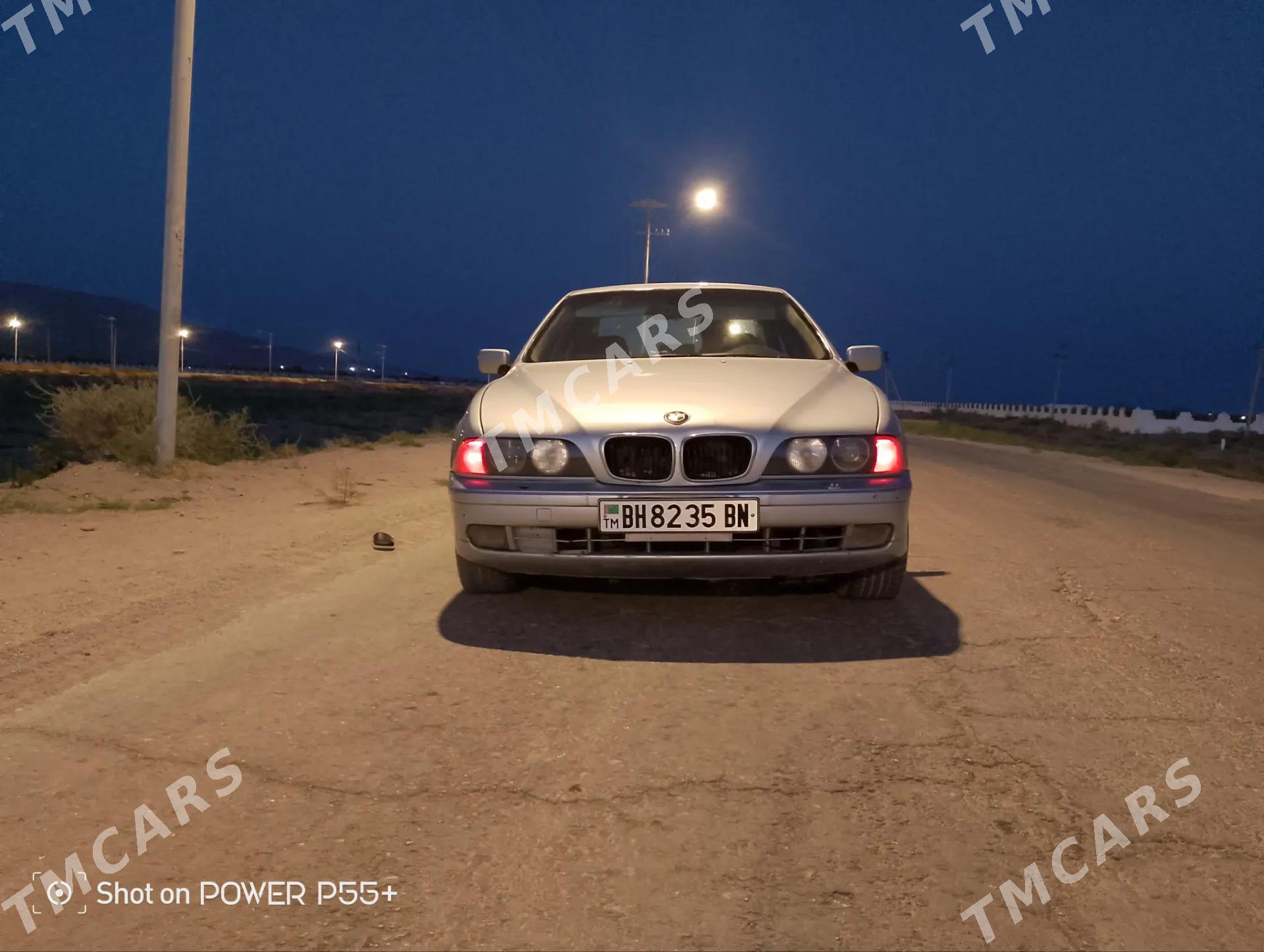 BMW E34 1998 - 65 000 TMT - Балканабат - img 3