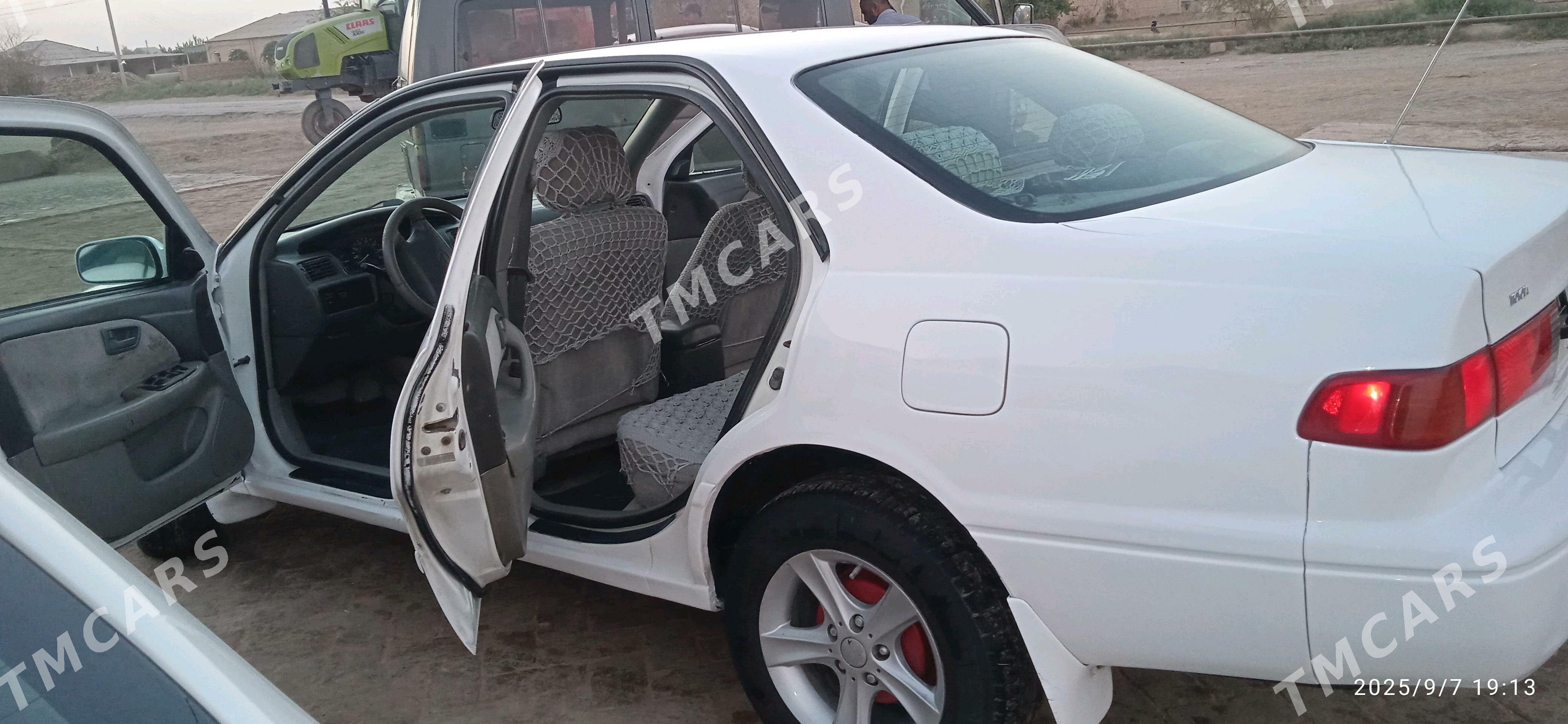 Toyota Camry 2000 - 127 000 TMT - Каракумский этрап - img 10