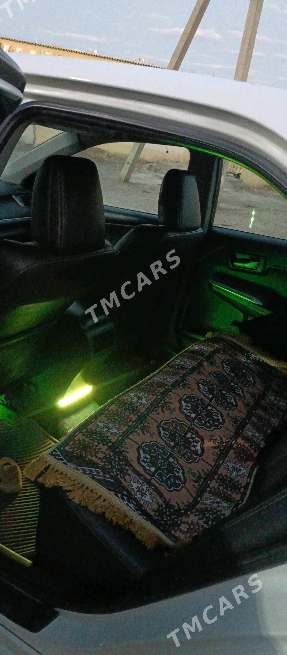Toyota Camry 2012 - 240 000 TMT - Türkmenabat - img 9