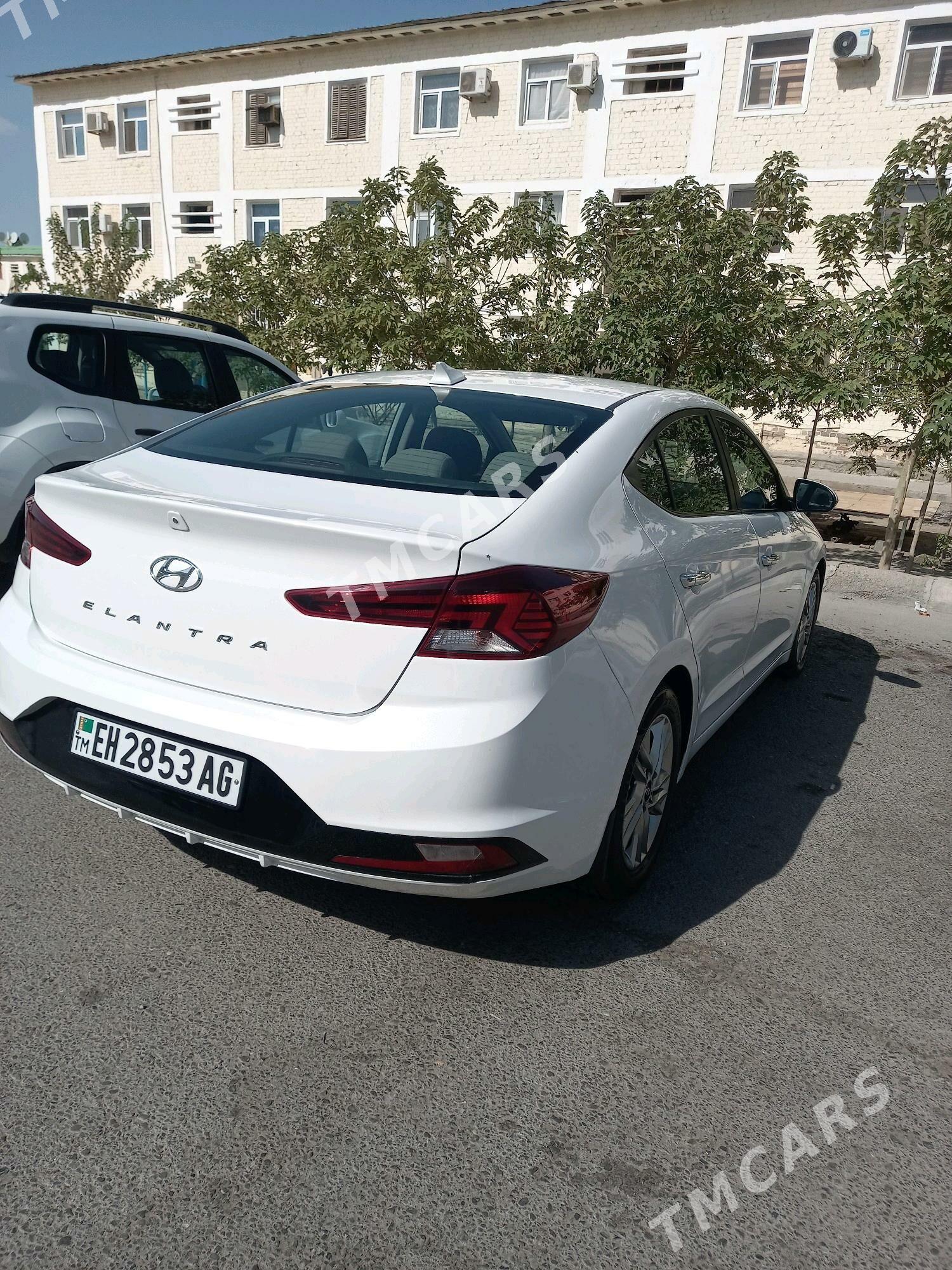 Hyundai Elantra 2019 - 219 000 TMT - Ашхабад - img 2