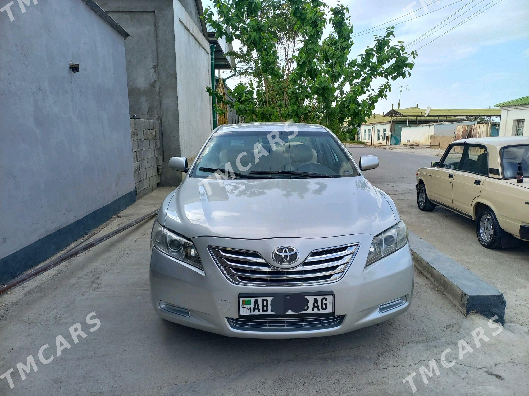 Toyota Camry 2008 - 133 000 TMT - Бузмеин - img 4