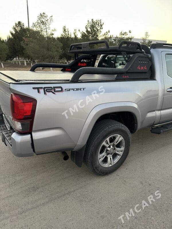 Toyota Tacoma 2018 - 280 000 TMT - Мары - img 8