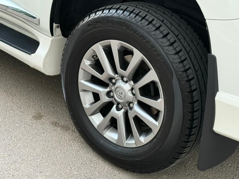 Toyota Land Cruiser Prado 2018 - 810 000 TMT - Ашхабад - img 10
