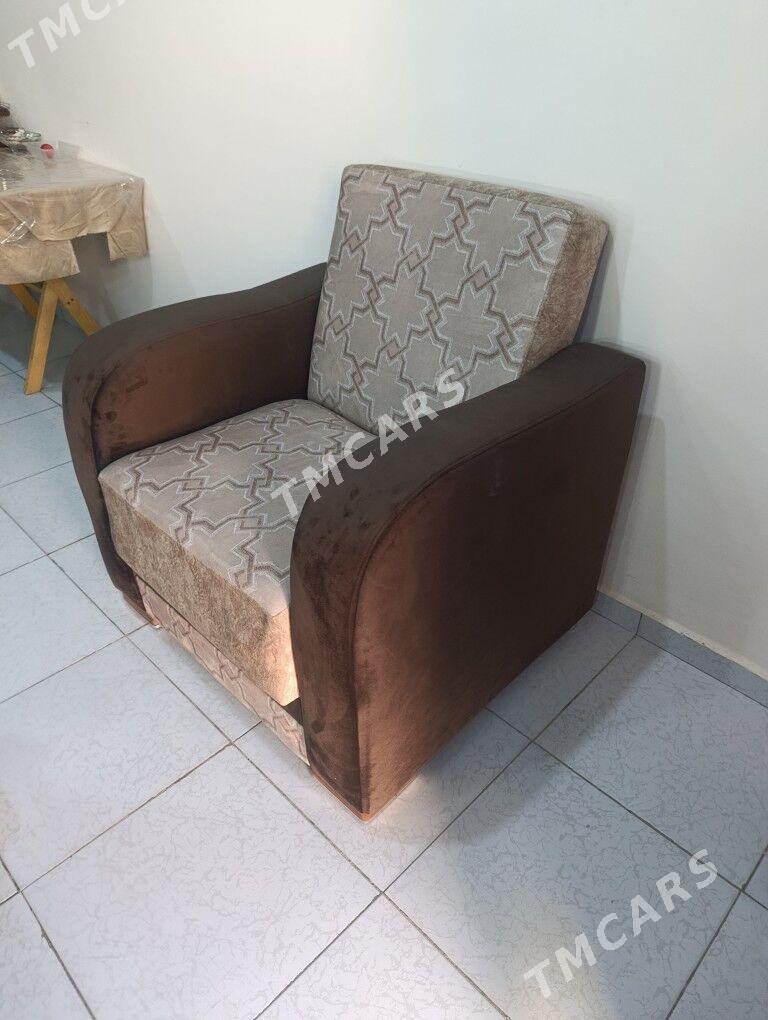 diwan - Mary - img 6