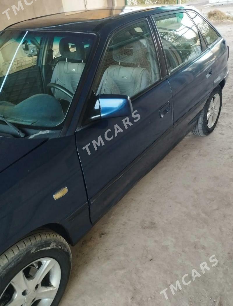 Opel Astra 1993 - 32 000 TMT - Akdepe - img 5