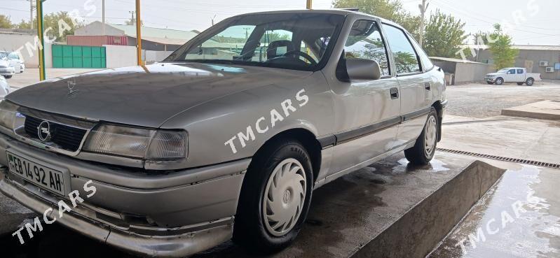 Opel Vectra 1994 - 40 000 TMT - Теджен - img 3
