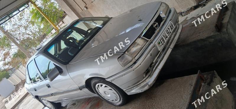 Opel Vectra 1994 - 40 000 TMT - Теджен - img 6