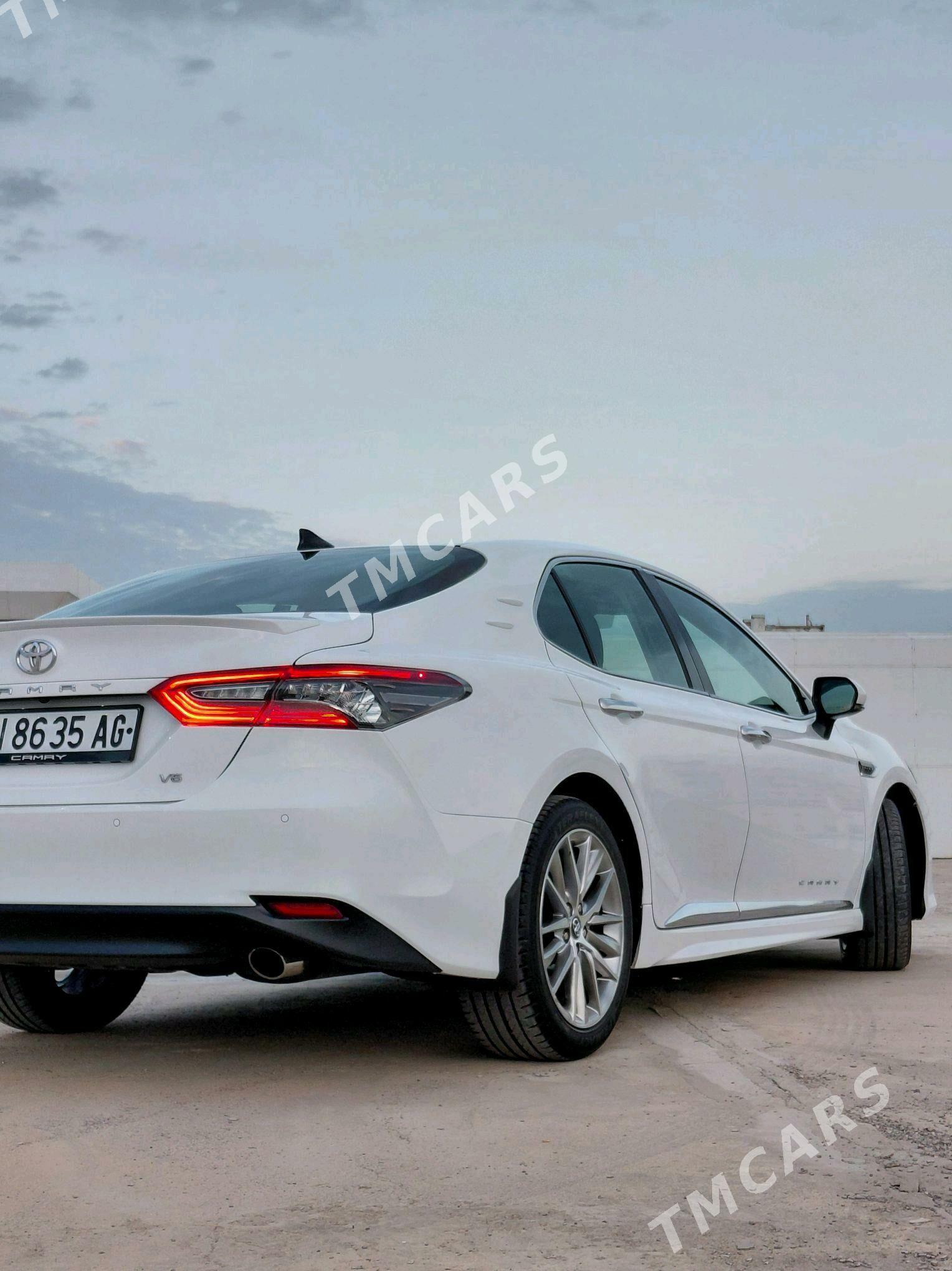 Toyota Camry 2022 - 360 000 TMT - Досааф - img 4