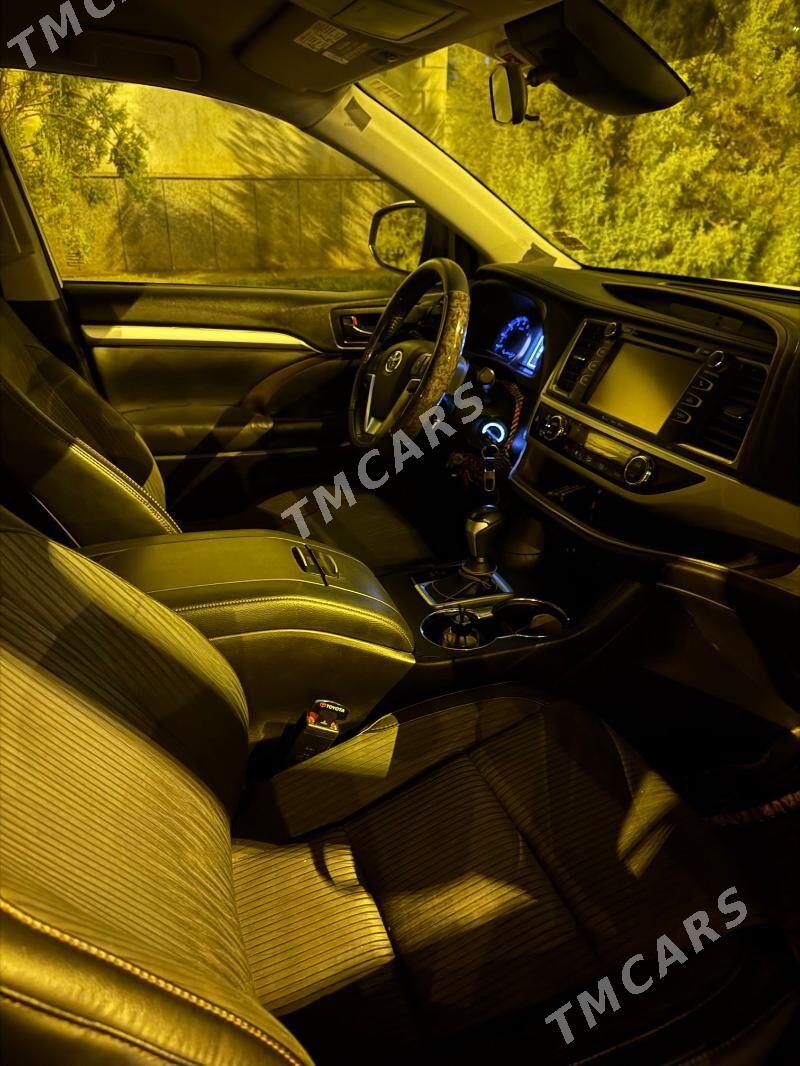 Toyota Highlander 2019 - 433 000 TMT - Мары - img 8